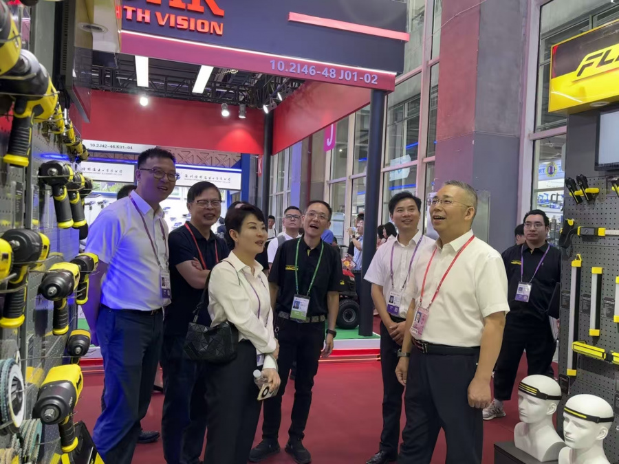 17605835528991035LXt.jpg 微信圖片_20251016103944_510_10.jpg